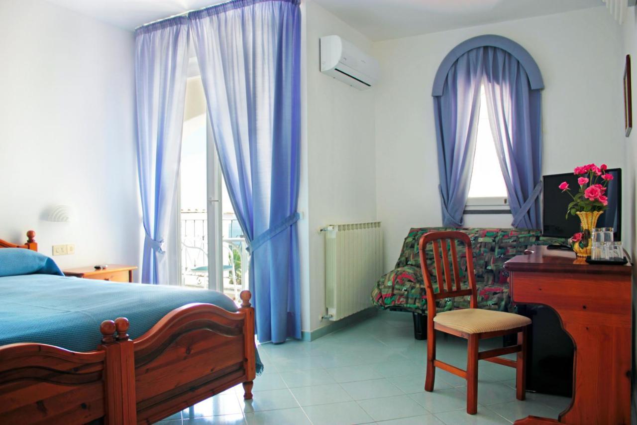 Bed and Breakfast La Pergola Del Torchio Isquia Exterior foto